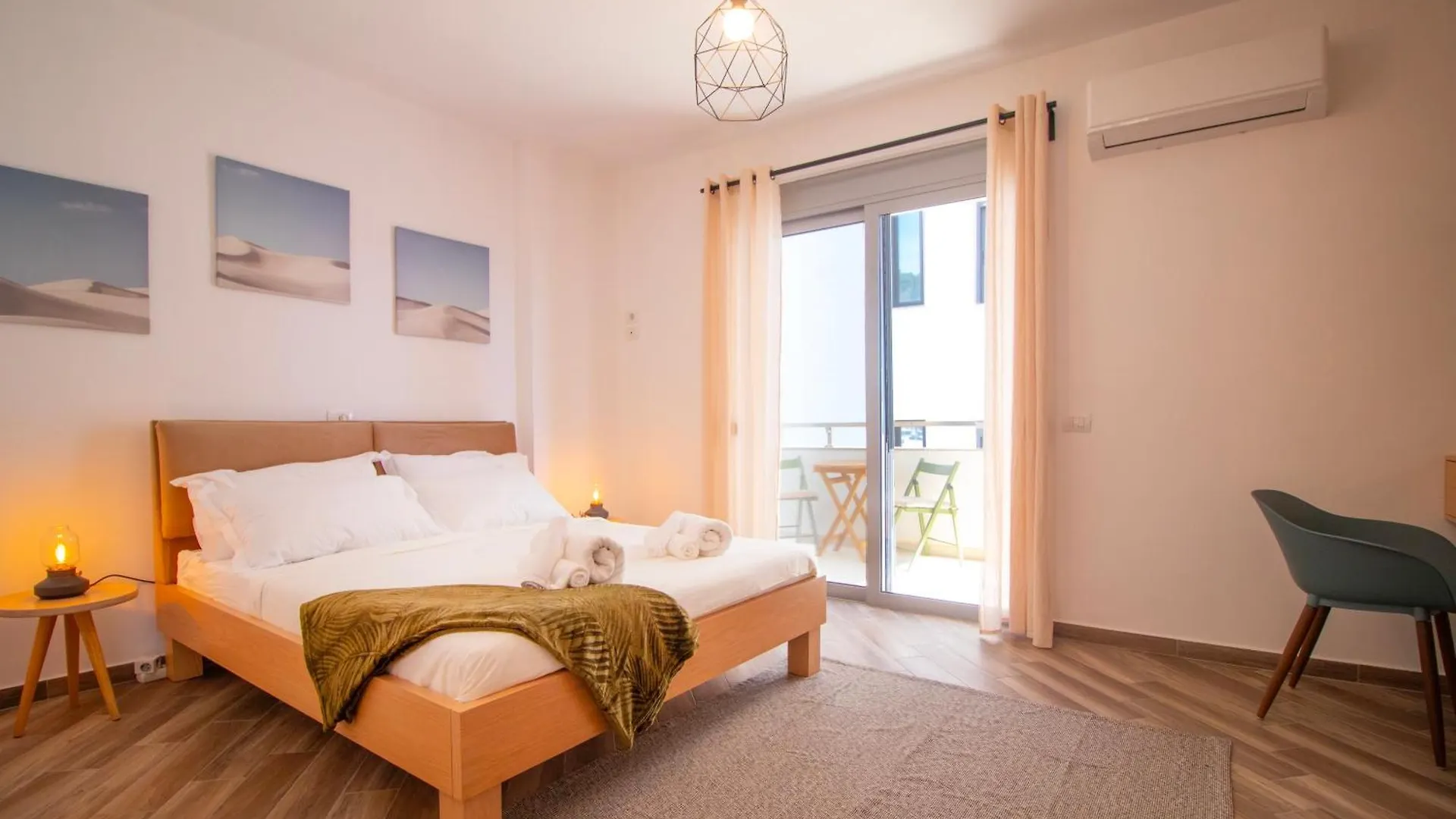 Modern Central Seaview Apartment Saranda Sarande