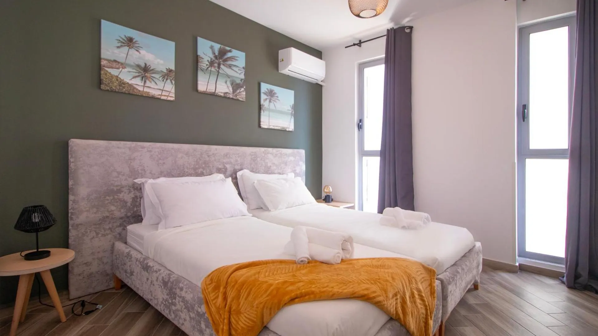 Modern Central Seaview Apartment Saranda 0*, Sarande