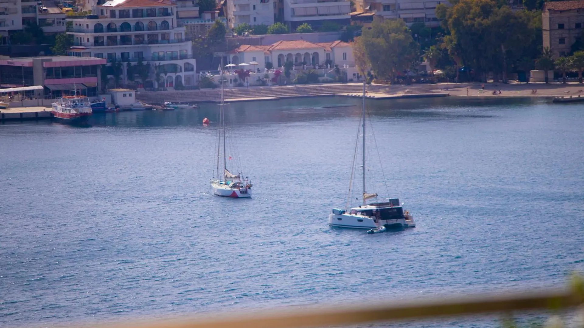 Modern Central Seaview Apartment Saranda  Sarande